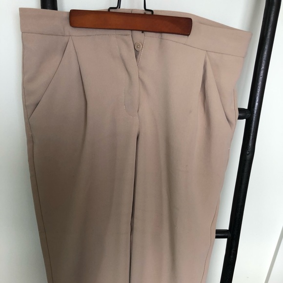 Wilfred Pant - Picture 2 of 5